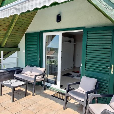Fuegefa Apartman Balatonalmadi Ngoại thất bức ảnh