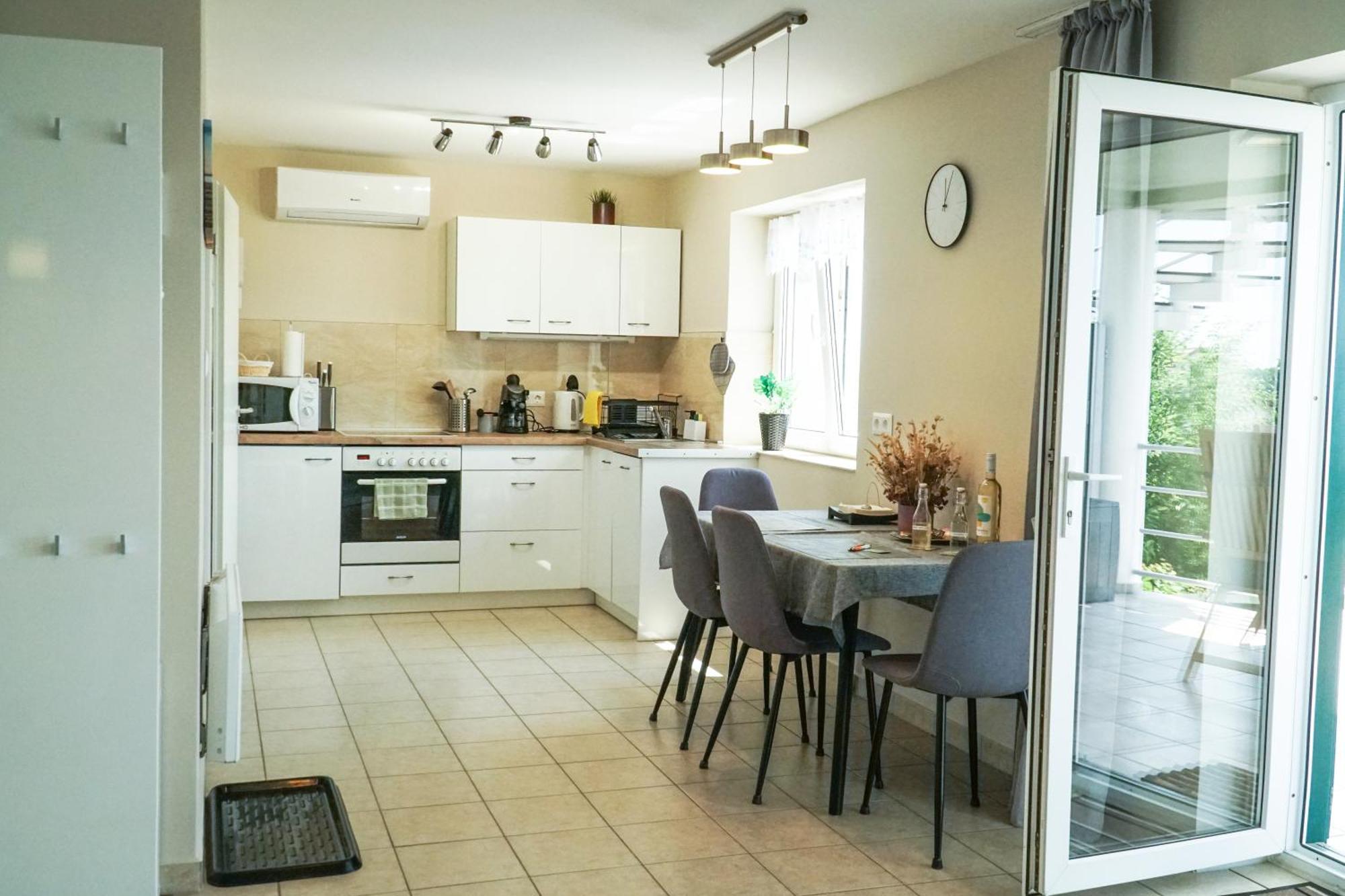Fuegefa Apartman Balatonalmadi Ngoại thất bức ảnh