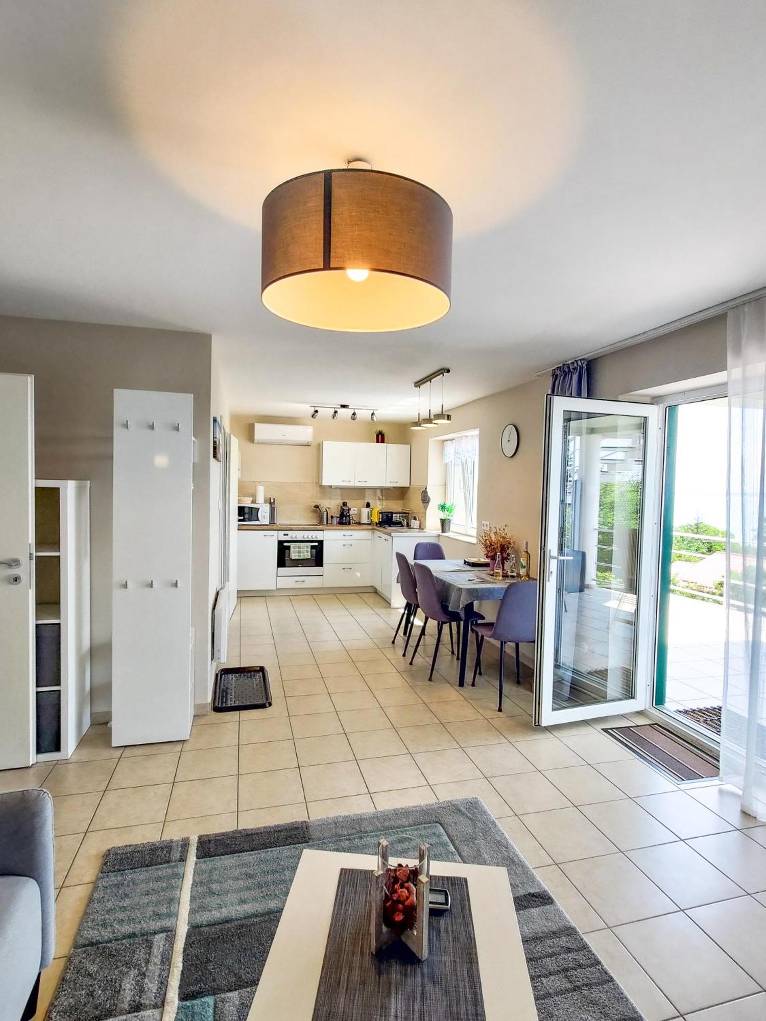 Fuegefa Apartman Balatonalmadi Ngoại thất bức ảnh